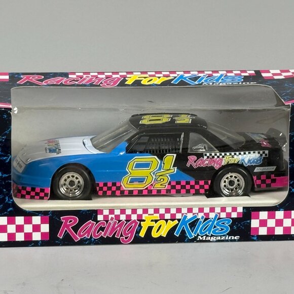 1991 Revell Nascar Promo Racing For Kids Magazine 8 1/2 Stock Car 1:24 Vintage - Picture 3 of 6
